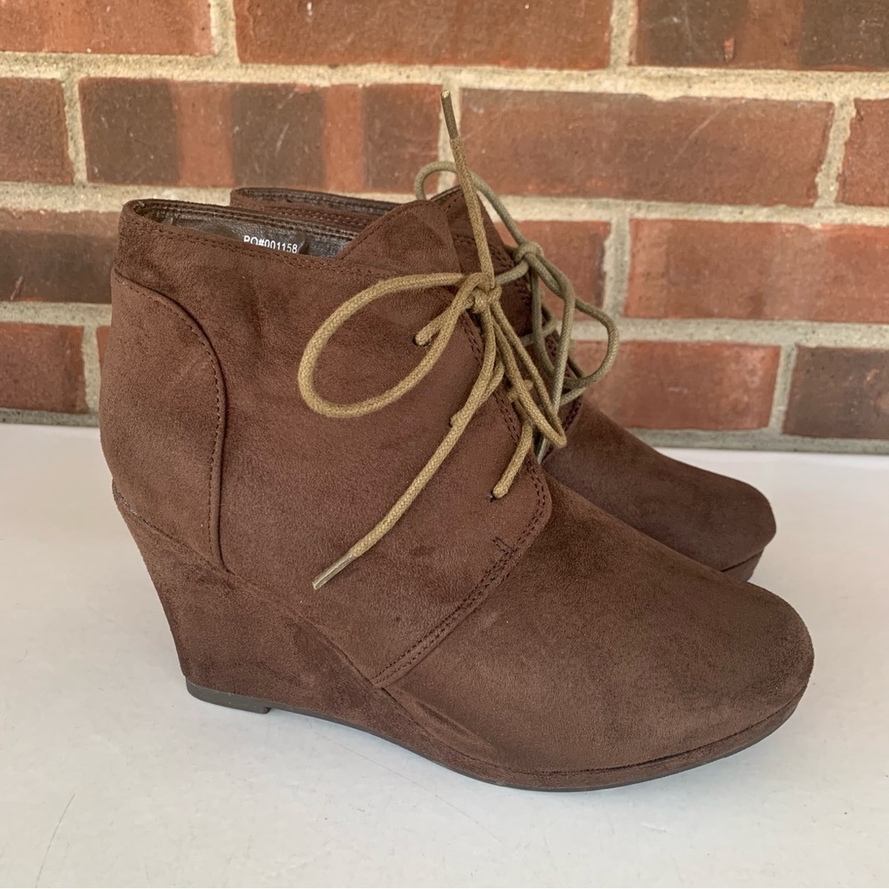Journee Collection Womens Brown Wedge Lace Up Ankle Boots US 7 M